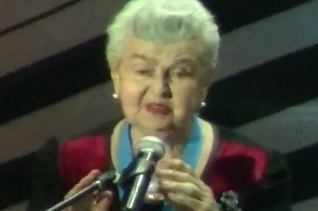 Екатеринбургская народная артистка Людмила Лядова попала в реанимацию с коронавирусом