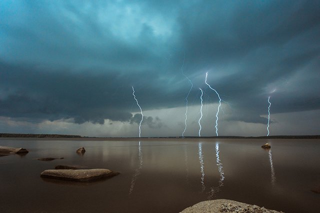 Под Самарой подростка убило молнией