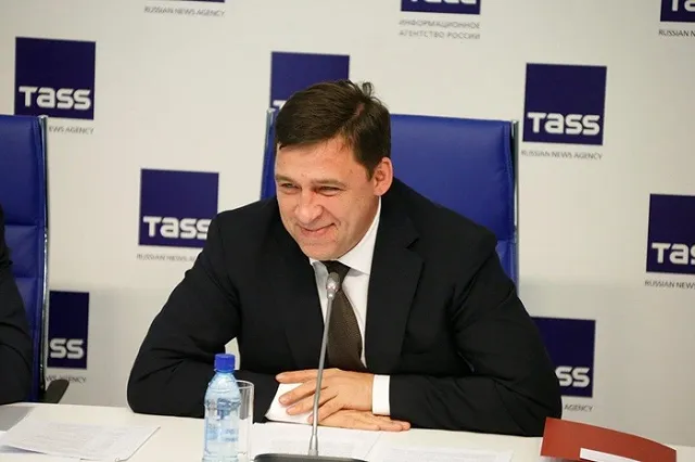 «Поздравляю презедента». Куйвашев снова оконфузился