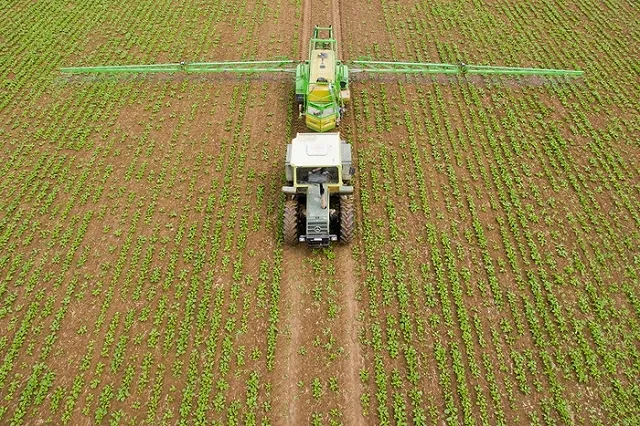 В Татарстане испытали беспилотный трактор