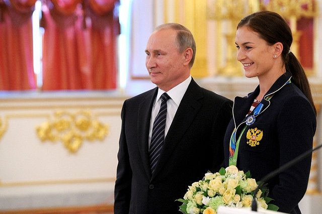 Фехтование. Великая и Черемисинов выиграли золотые медали чемпионата Европы