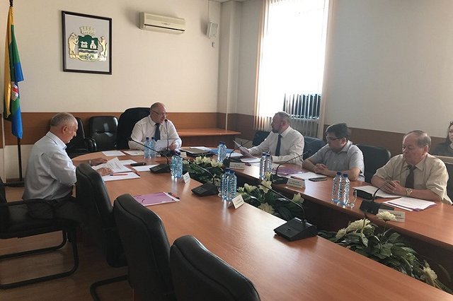 Взятки, метро и растраты: кандидаты на пост мэра озвучили главные проблемы города