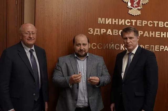 В РФ проведут третью фазу клинических испытаний российской вакцины COVID-19