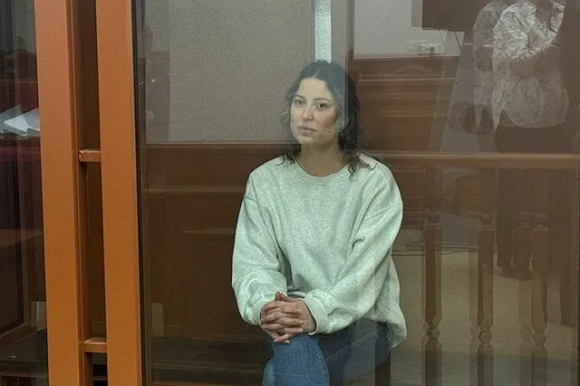 Помилованную Путиным екатеринбурженку Ксению Карелину передали США