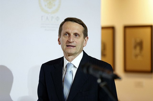 Песков прокомментировал решение Финляндии отказать Нарышкину во въезде