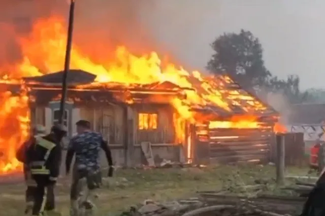«Тушили всю ночь». Пожар в Шайдурихе локализован
