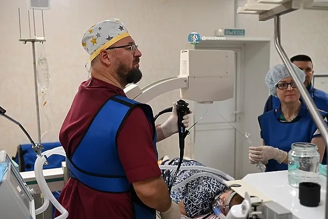 Сосиска едва не убила женщину в Свердловской области