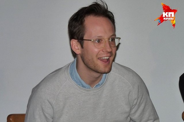 Звезда «Интернов» рассказал о жизни в России после своего камингаута