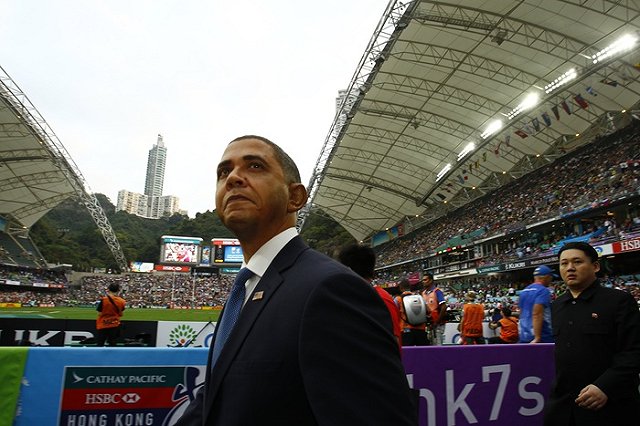 Обама выступил на публике впервые после ухода с поста президента США