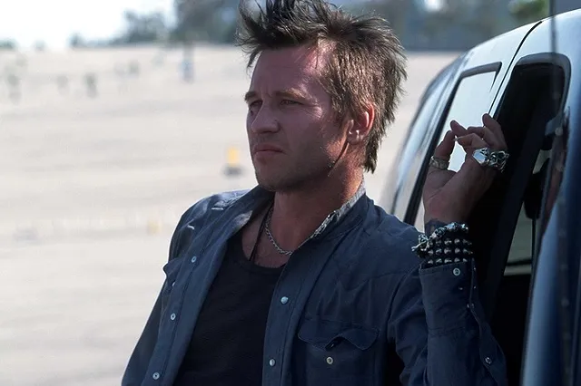 Вэл Килмер рассказал о борьбе с раком горла