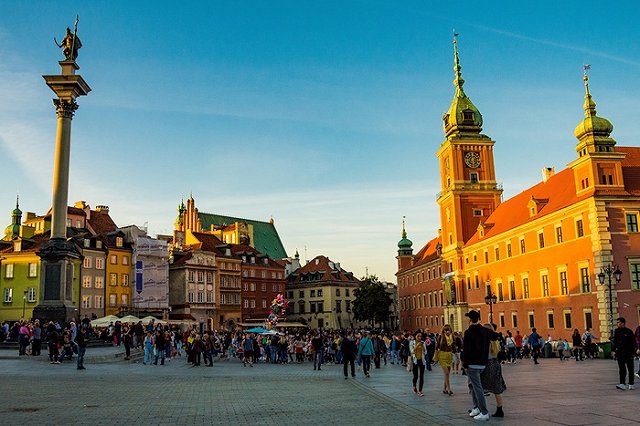 Пятеро сотрудников посольства Польши в РФ объявлены персона нон грата