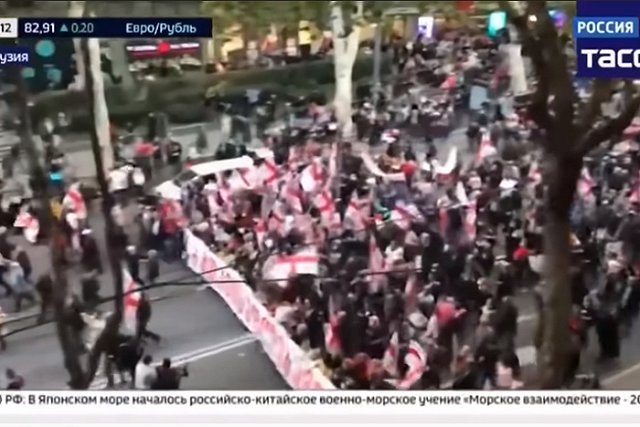 Врачи рекомендовали госпитализировать объявившего голодовку Саакашвили