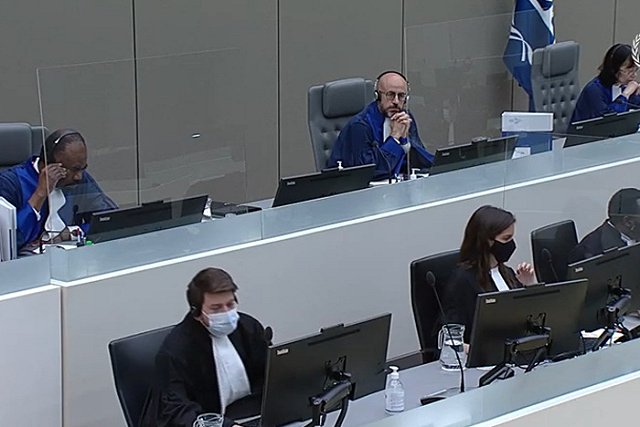 МВД объявило в розыск третью судью МУС, выдавшую ордер на арест Владимира Путина