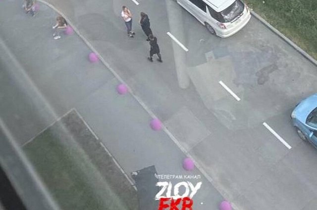 «Упал с верхних этажей»: на ЖБИ под окнами дома нашли труп молодого человека