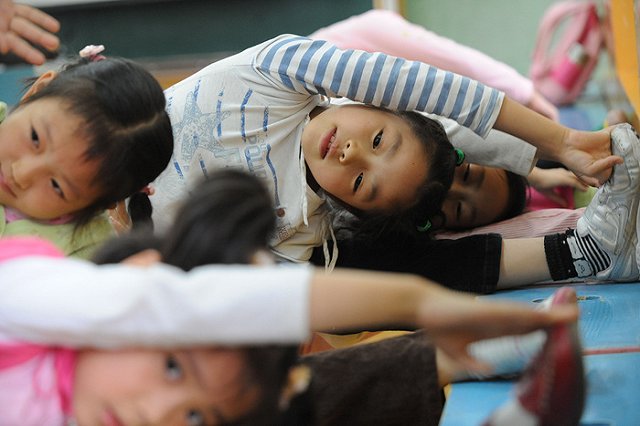 Астраханскую школьницу признали самым красивым ребенком планеты