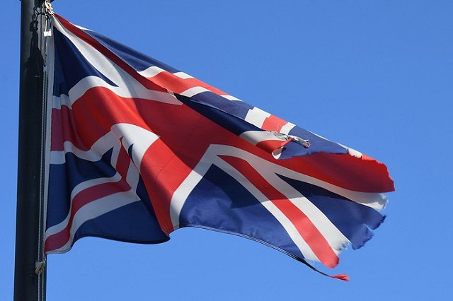 СМИ: Британия хочет добиться новых санкций G7 против России