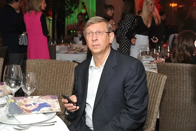 Владимир Евтушенков купит отель Hilton в Екатеринбурге