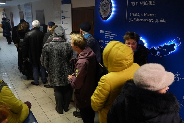 «Двойной удар»: в России готовятся повысить НДФЛ и отменить льготную ставку НДС