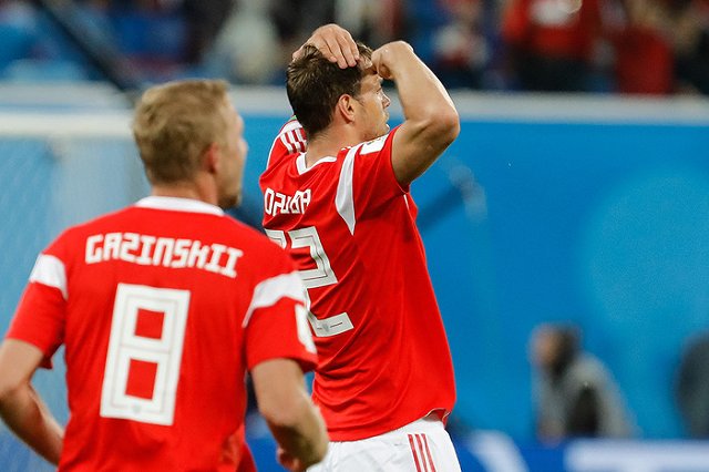 Украинского футболиста пристыдили за «жест Дзюбы» после забитого мяча