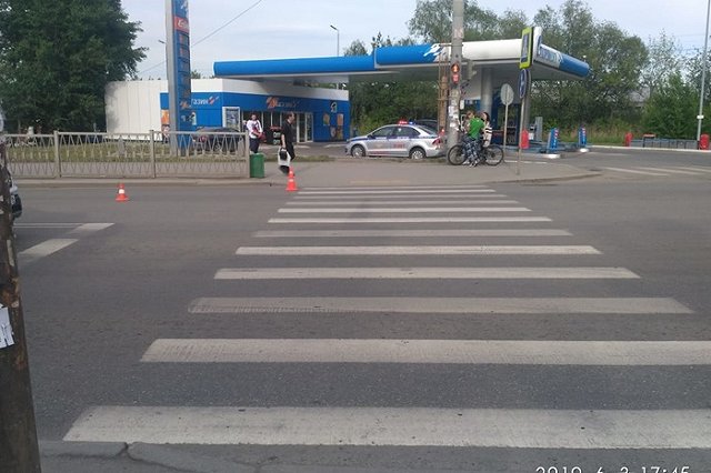 Водитель сбил ребёнка на пешеходном переходе