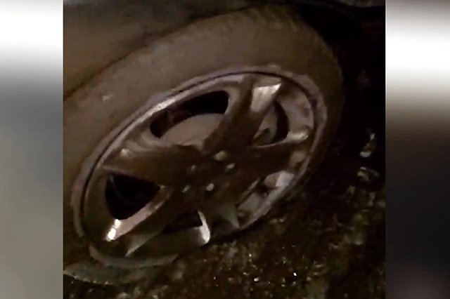 На Челябинском тракте встали машины. Что случилось?