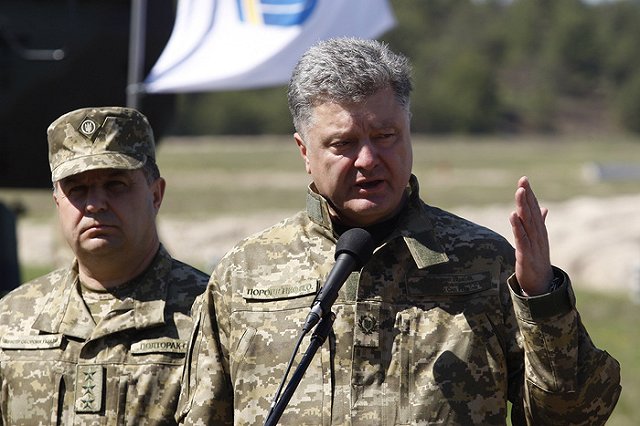 Порошенко анонсировал увеличение расходов на оборону