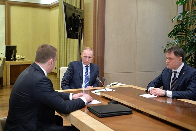 Эксперты: одной из причин отставки губернатора Груздева стал конфликт с элитами