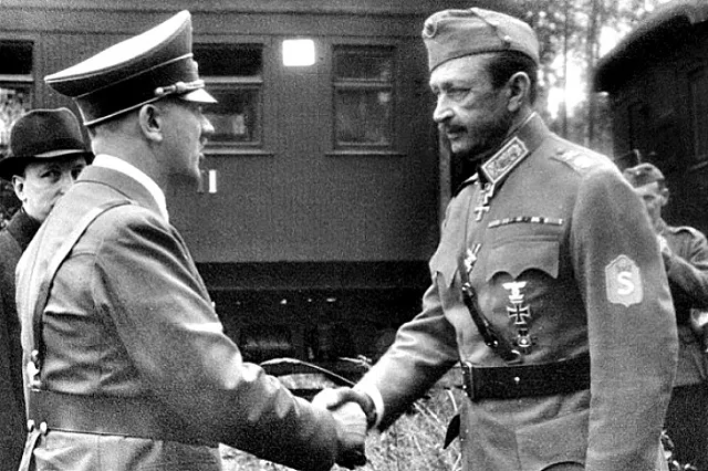 В правительстве Петербурга признал незаконной установку доски Маннергейму