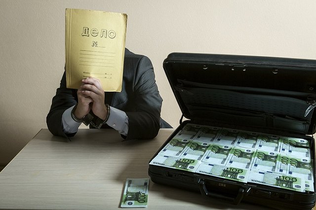 Главу правления банка «Интеркоммерц» заподозрили в хищении 4 млрд рублей