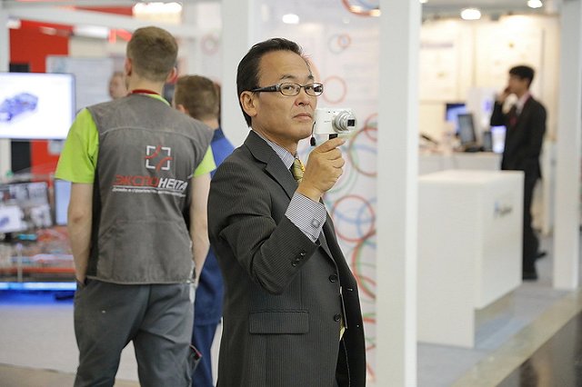 Екатеринбург глазами японцев: пробки, лужи, водка и добрые люди