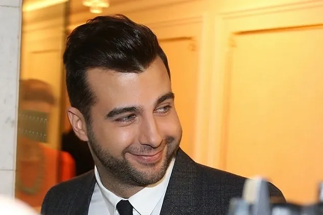 Россияне назвали вызывающую наибольшее доверие знаменитость