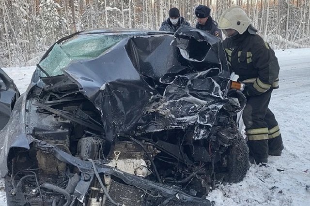 На свердловской трассе в ДТП насмерть разбился мужчина
