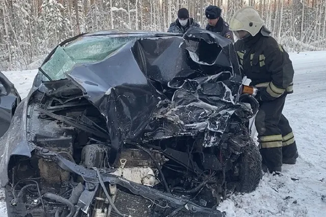 На свердловской трассе в ДТП насмерть разбился мужчина