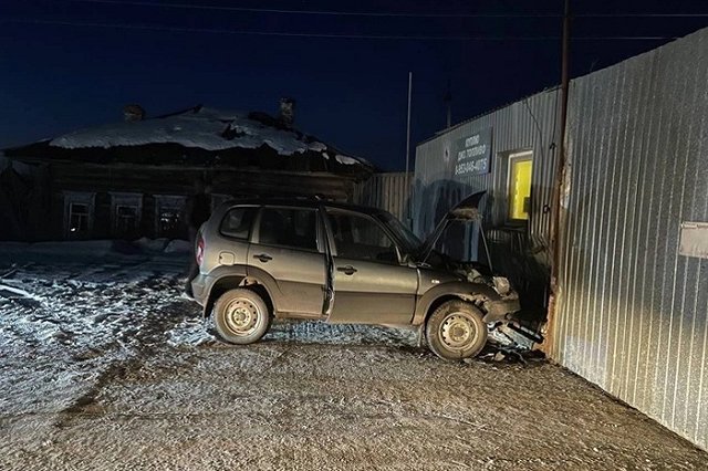 Высокопоставленных полицейских отстранили от должностей после угона авто