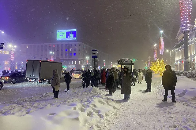 Учащимся СУНЦ УрФУ с января придется добираться на учебу в Новокольцовский