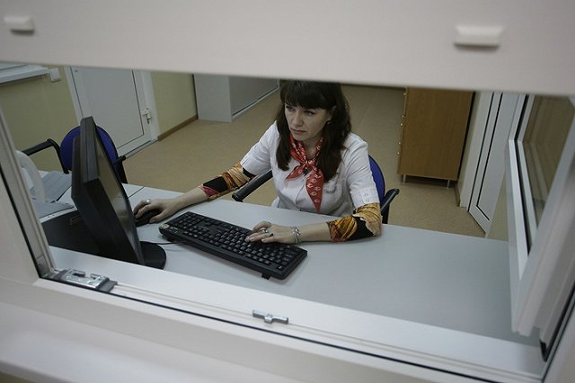 В Екатеринбурге коллекторы угрожали матери-должнице сжечь ее ребенка