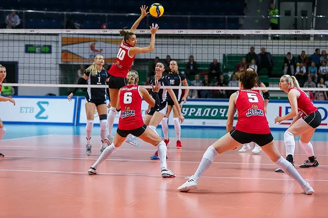 Обе «Уралочки» проиграли во второй день Кубка России