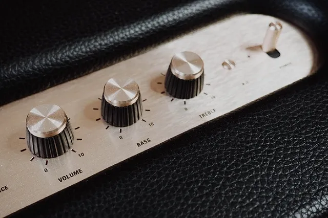 В России запретили включать рекламу из громкоговорителей на зданиях