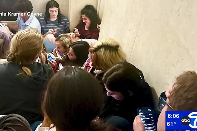 Екатеринбургский бизнесмен Антон Баков показал, где прячется от бомбежек