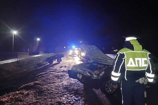 Водитель мотоблока погиб на свердловской трассе