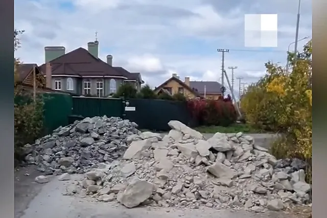 Полк лежачих полицейских на улице Узорной в Екатеринбурге демонтируют