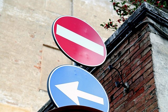 В Екатеринбурге почти на 4 месяца закроют движение по улице Крылова