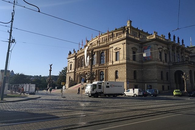 Экс-главу МИД Чехии рассмешил вопрос о возможности войны с Россией