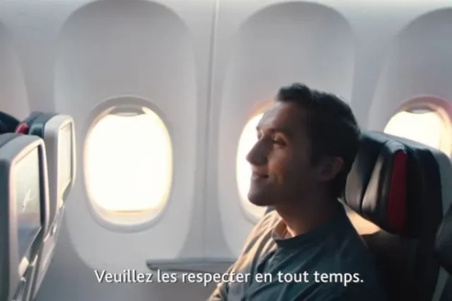 Пассажиров выгнали из самолета за отказ сидеть в покрытых рвотой креслах