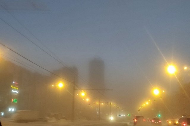 «Думала, в сосульку превращусь»: екатеринбуржцы в аномальный мороз ждут транспорт по полчаса