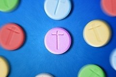 Известную фотомодель задержали за наркотики