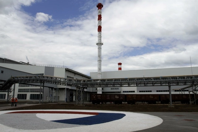 Четырнадцать уральских заводов попали в список претендентов на госпомощь