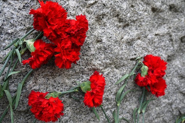 Традиционная траурная панихида пройдет на 12-м километре Московского тракта