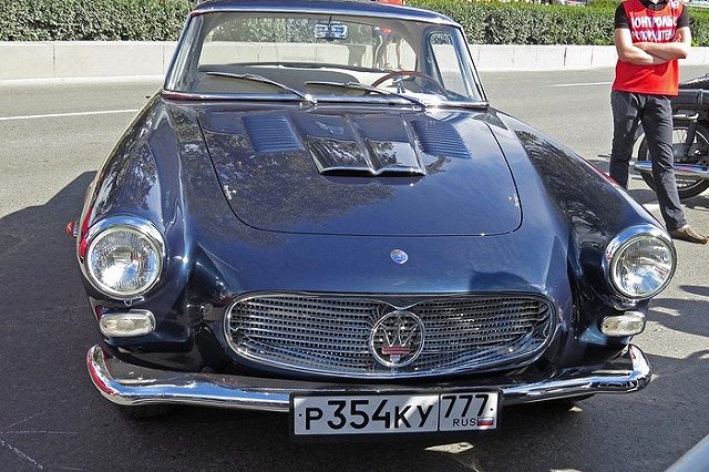 «Коммерсантъ» рассказал о новых видах автомобильных номеров