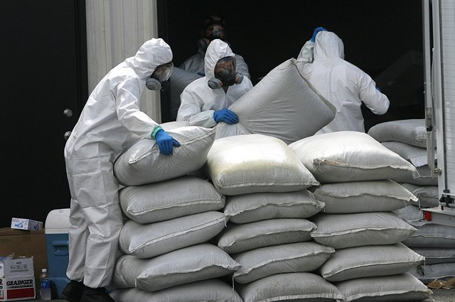 Премьер ужесточил контроль за химикатами для производства наркотиков